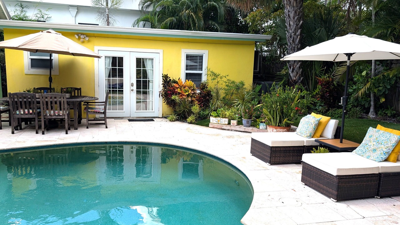 Photo of Outdoor in Hendricks and Venice Isles