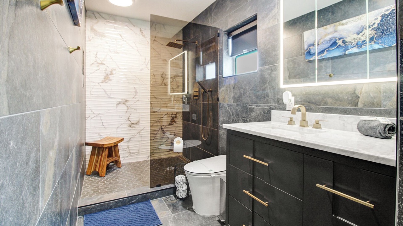 Photo of Bathroom in Miami Lakes