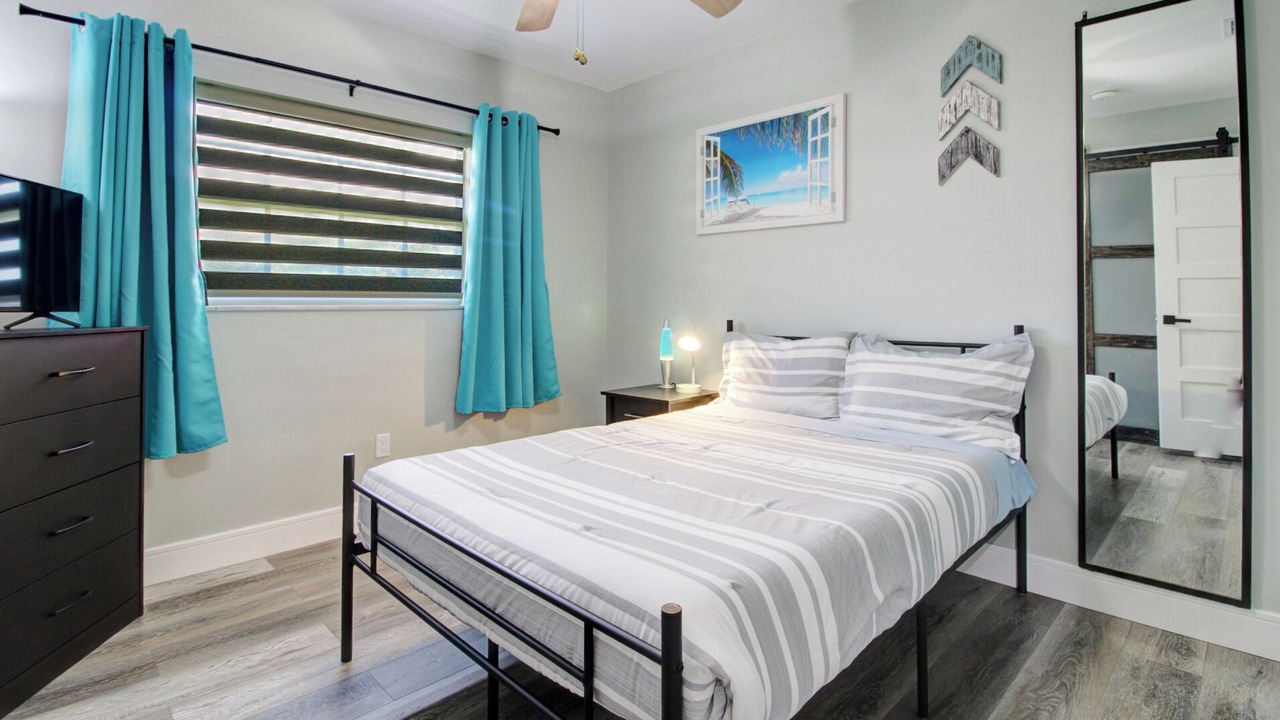 Photo of Bedroom in Miami Lakes