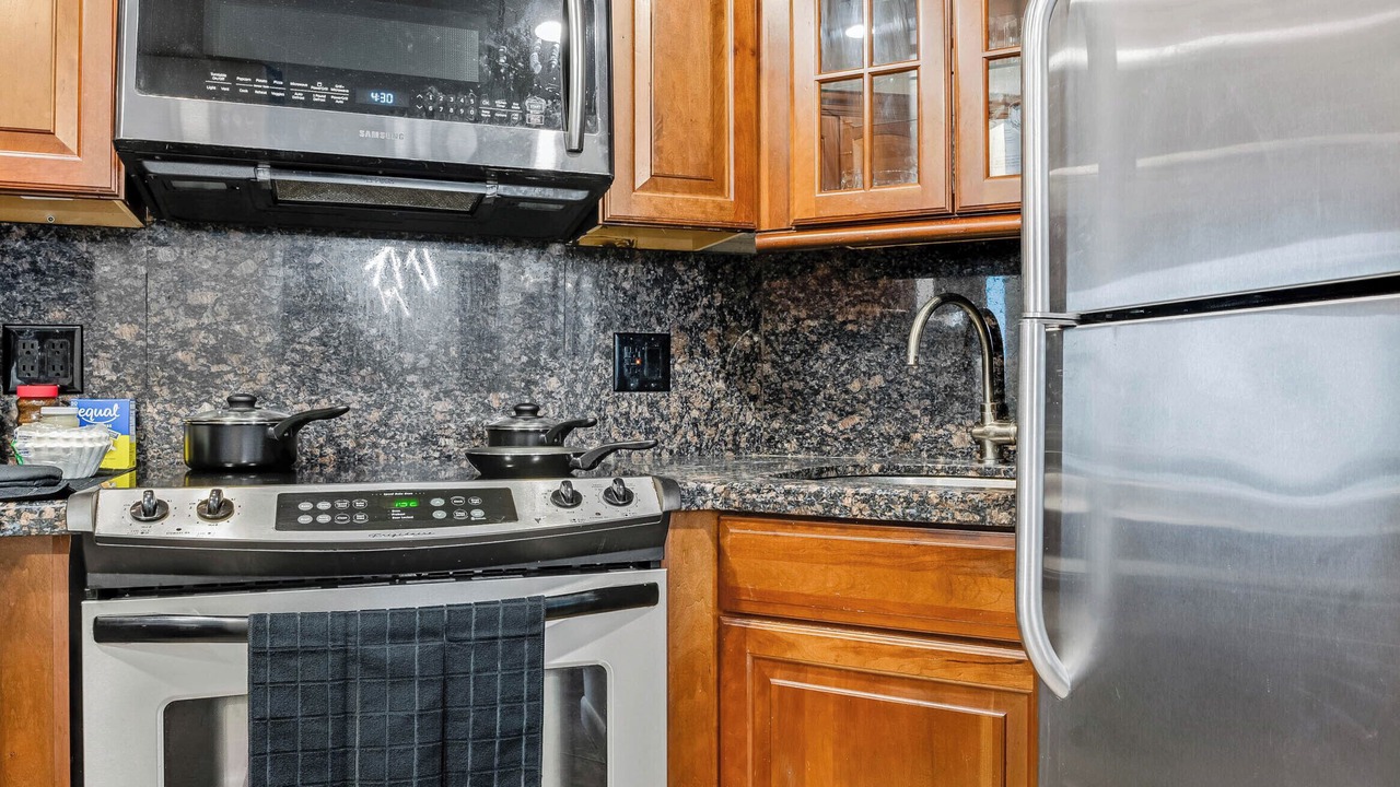 Photo of Kitchen in Bermuda Riviera
