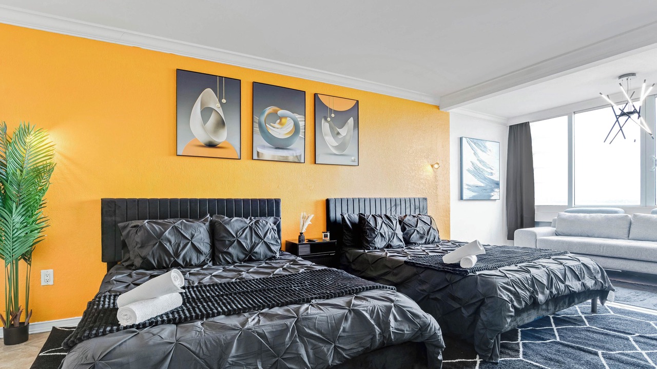 Photo of Bedroom in Bermuda Riviera