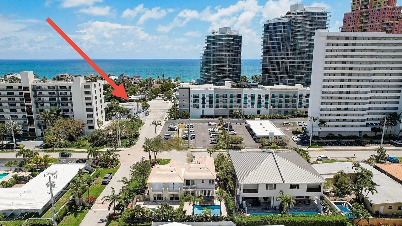 Photo of Outdoor in Dolphin Isles