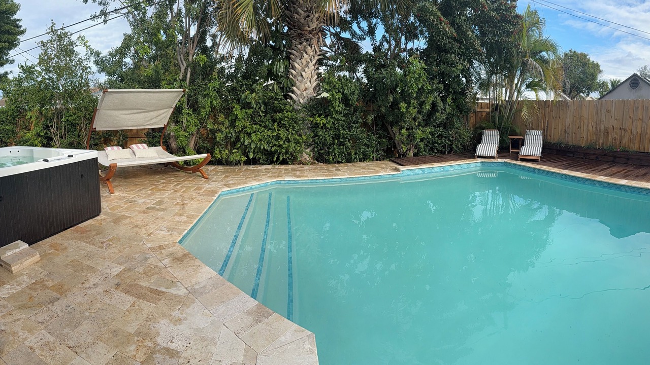 Photo of Outdoor in Deerfield Beach