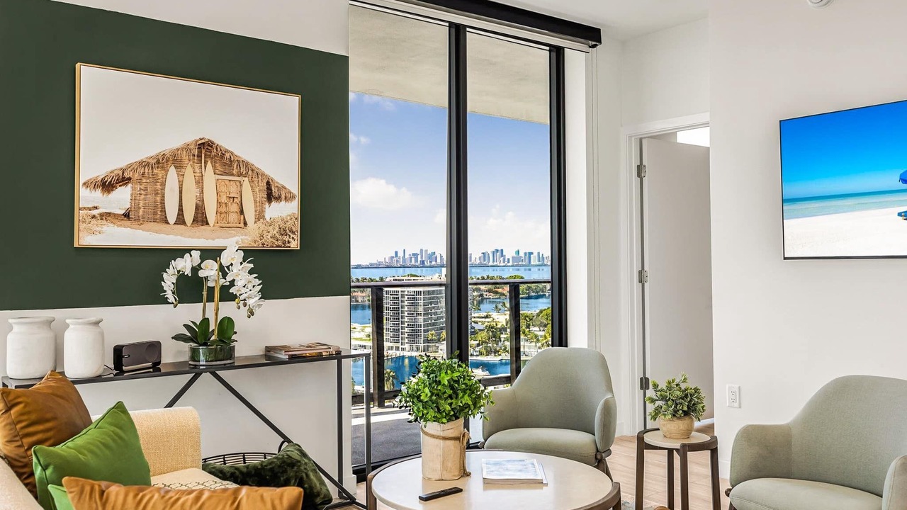 Photo of Livingroom in North Beach