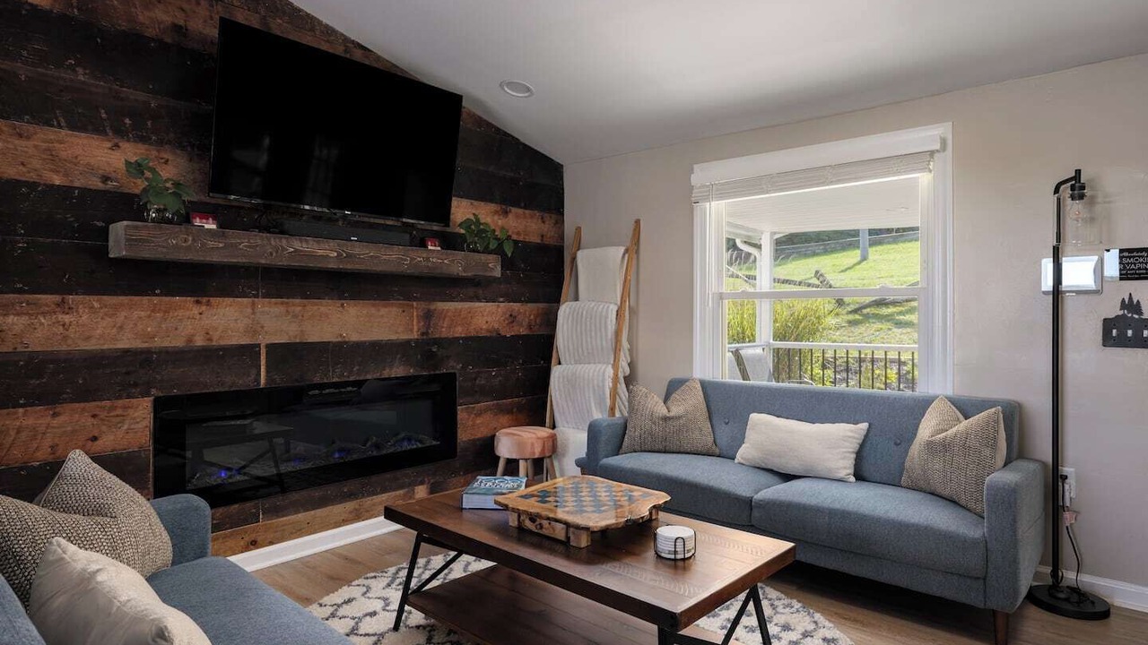 Photo of Livingroom in Millville