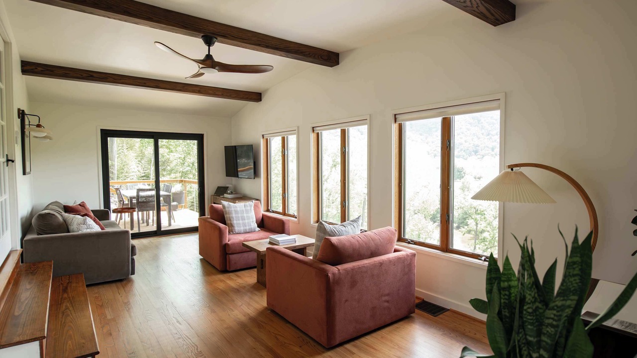 Photo of Livingroom in Fishers Hill