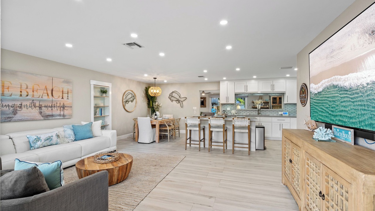 Photo of Livingroom in Deerfield Beach