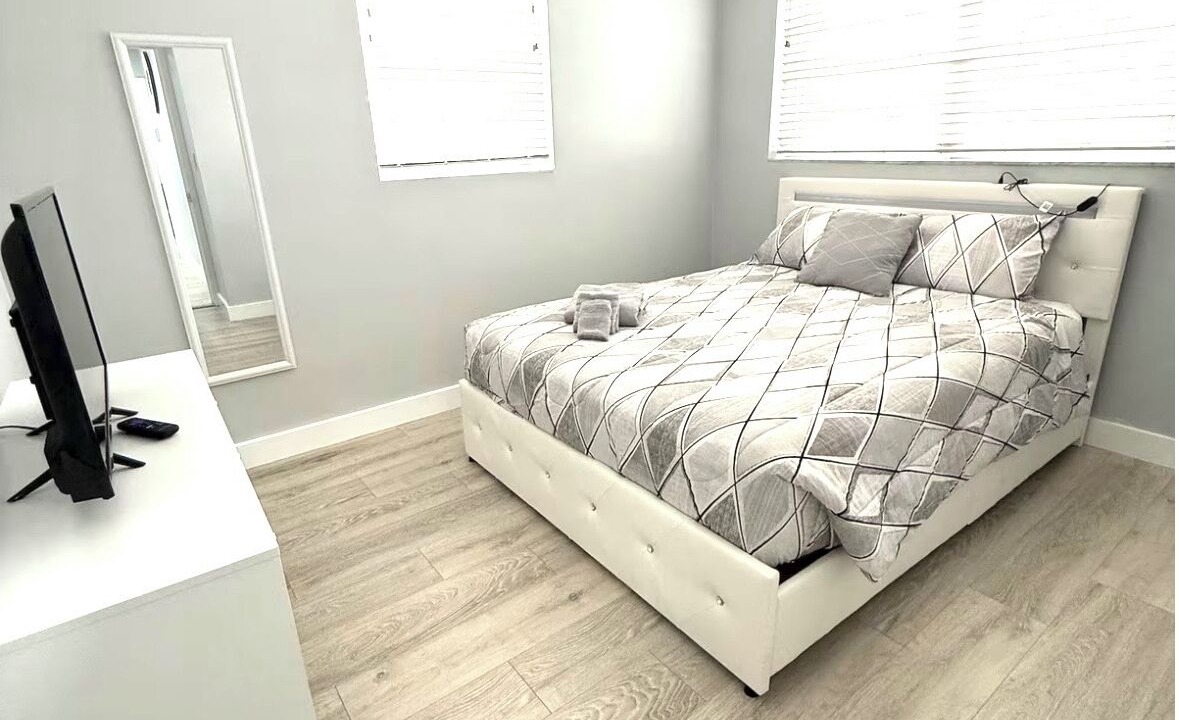 Photo of Bedroom in Central Fort Lauderdale