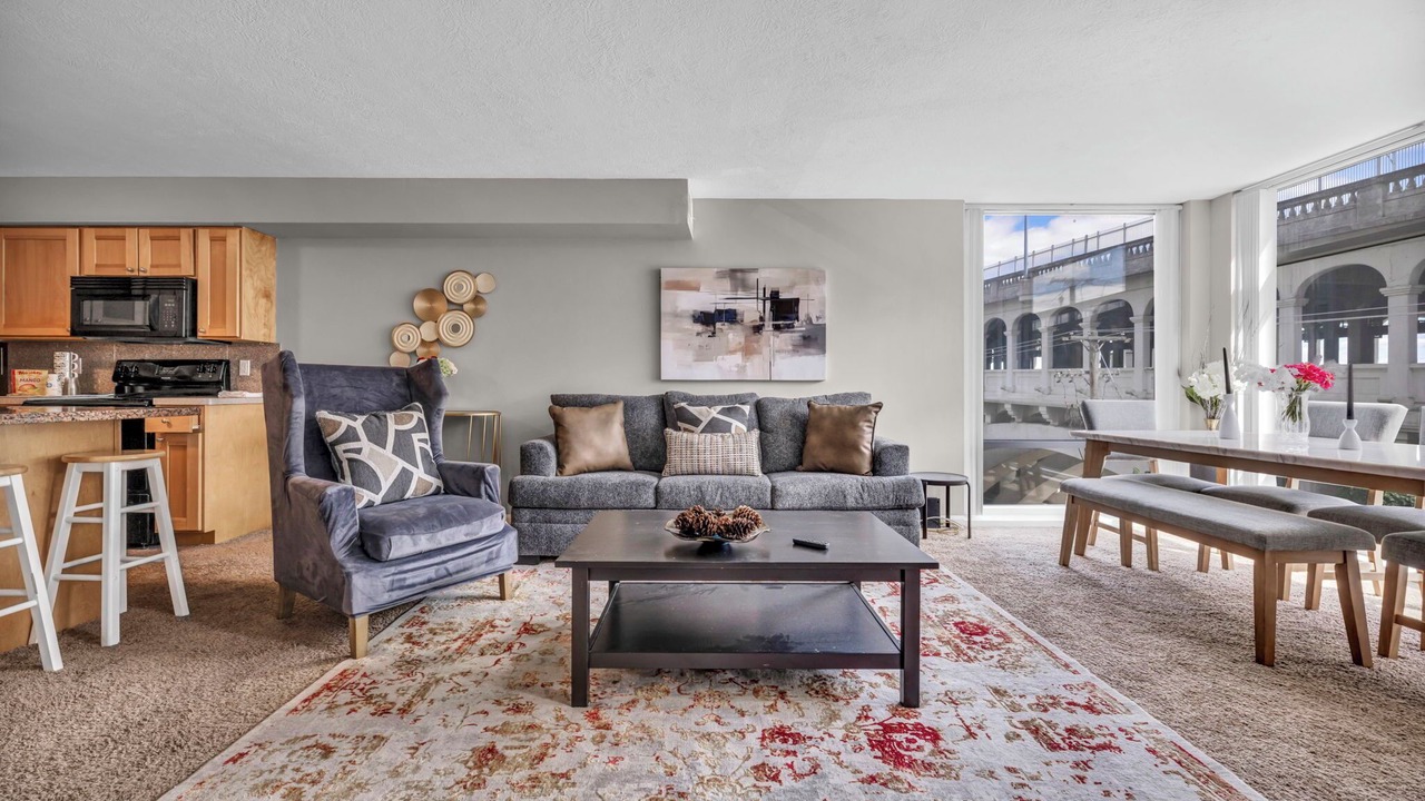 Photo of Livingroom in Ohio City