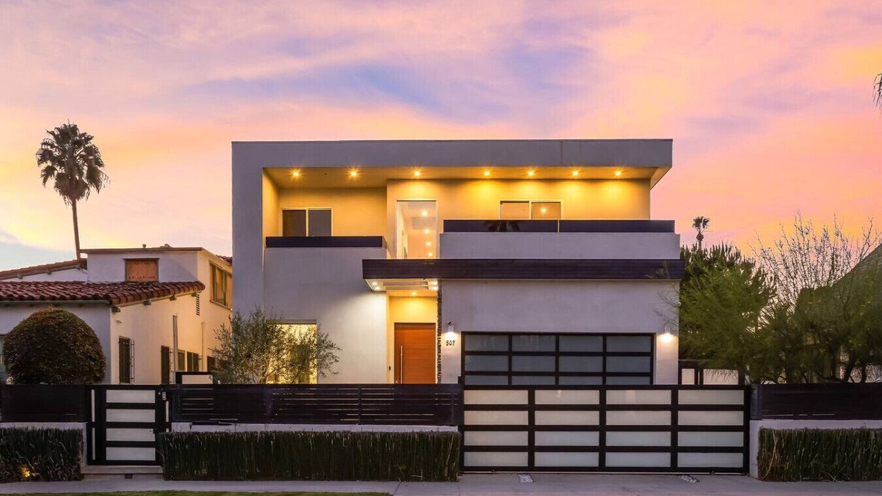 Photo of Outdoor in Fairfax District