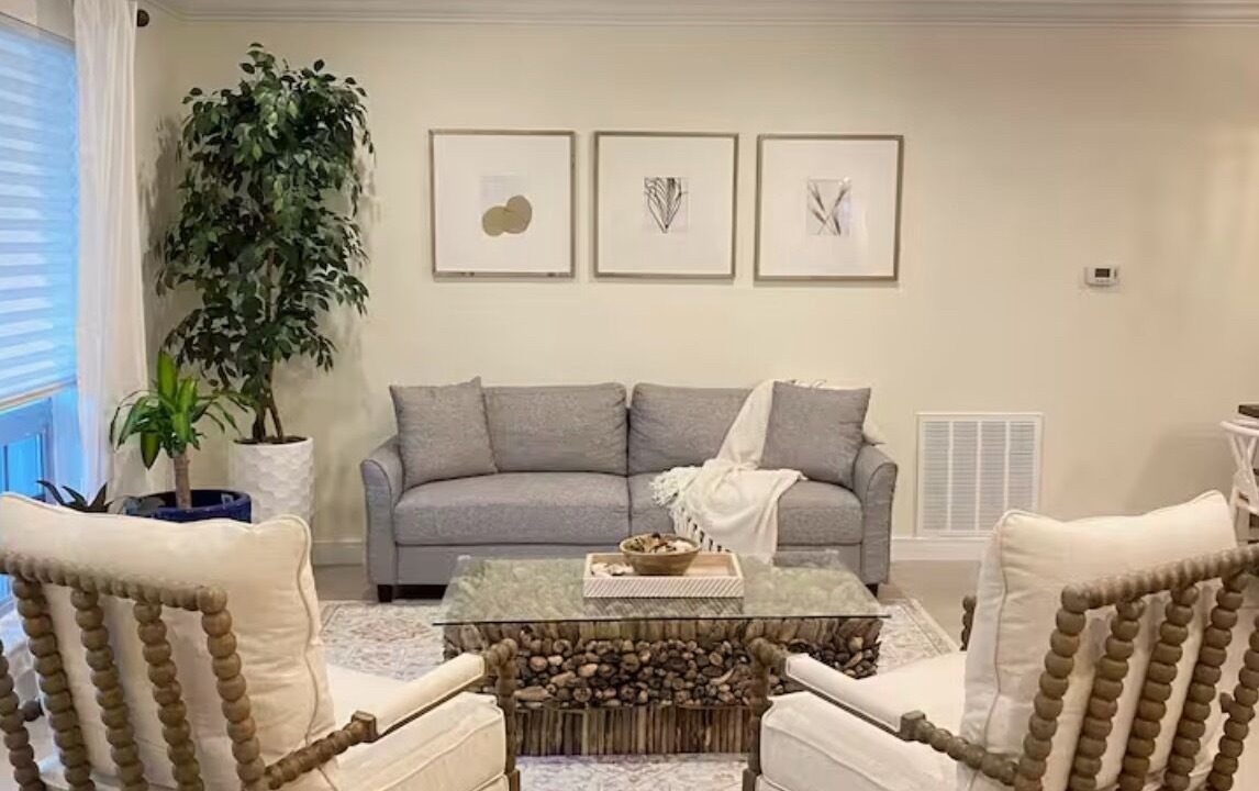 Photo of Livingroom in Hollywood Hills