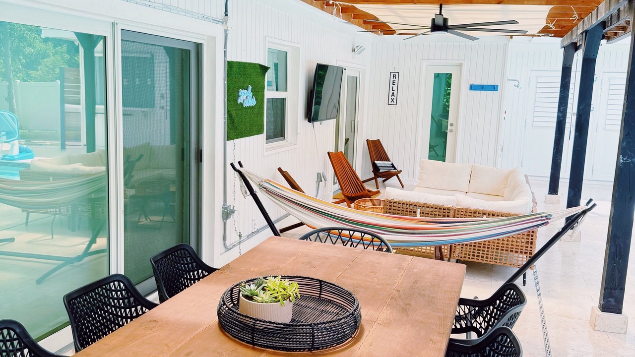 Photo of Outdoor in Hollywood Hills