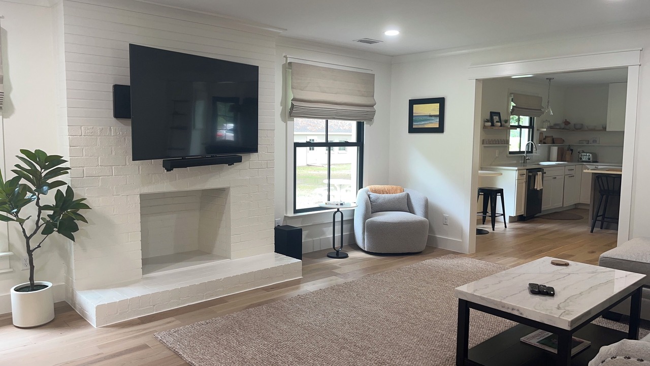 Photo of Livingroom in Cape Charles