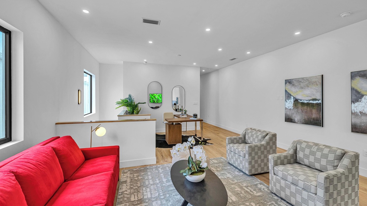 Photo of Livingroom in Harbordale