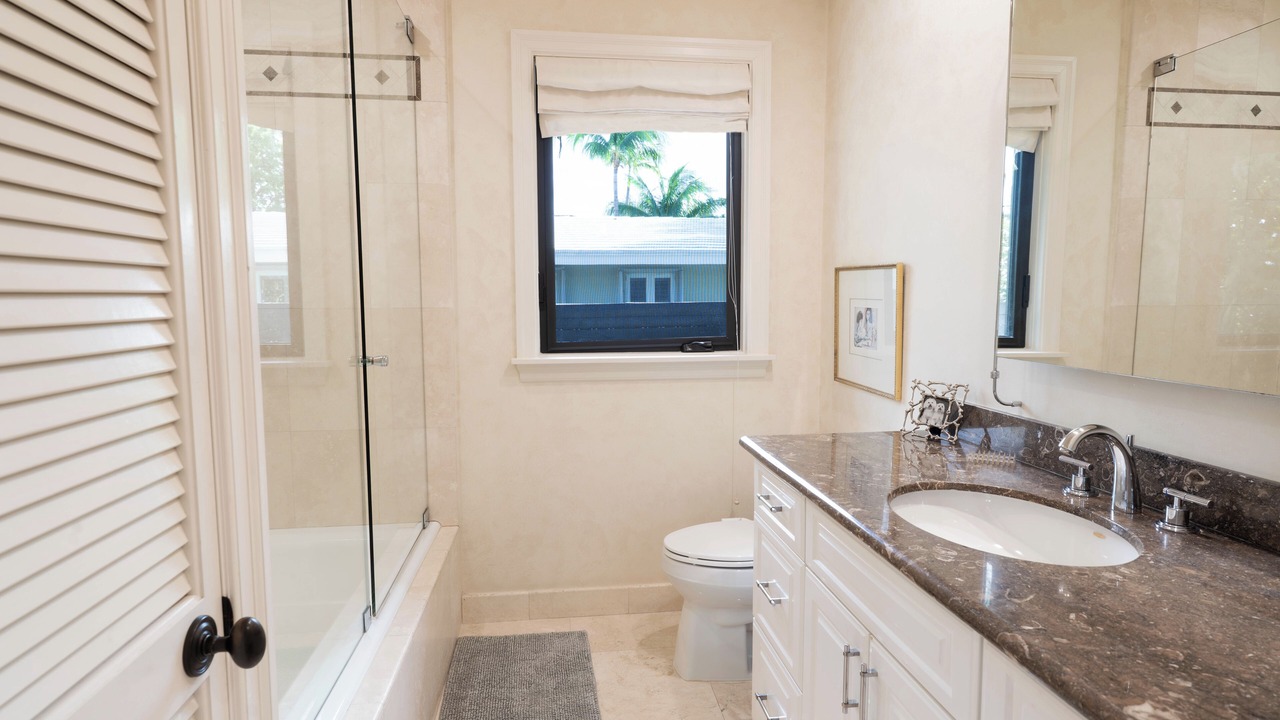 Photo of Bathroom in East Fort Lauderdale