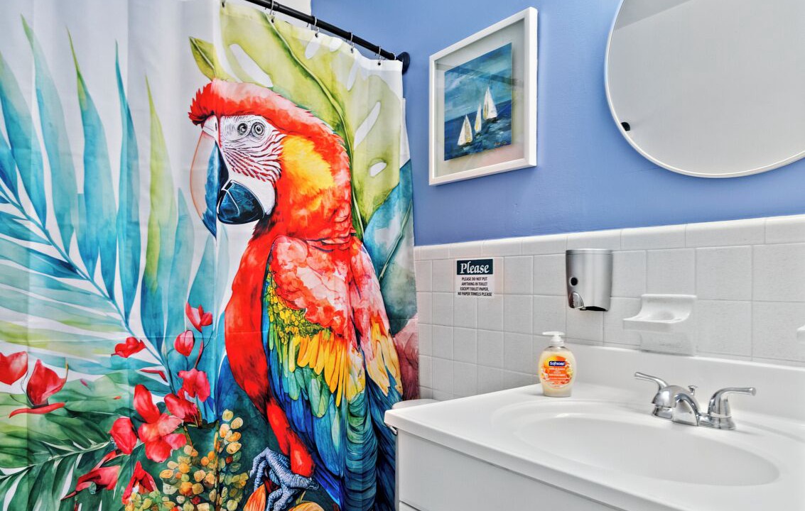 Photo of Bathroom in Middle River Terrace