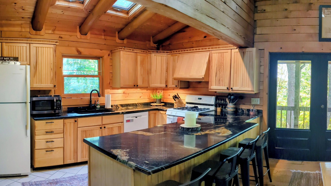 Photo of Kitchen in Edray