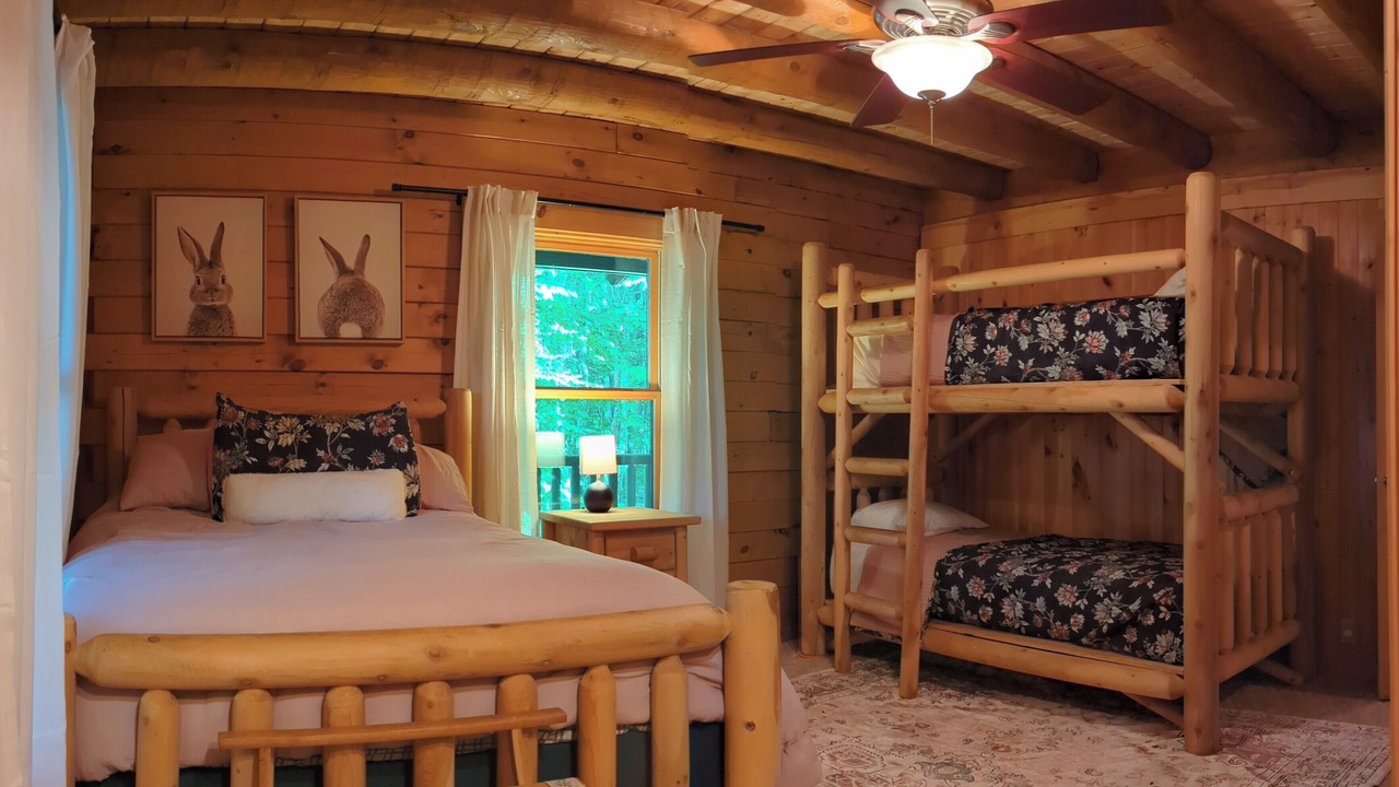 Photo of Bedroom in Edray