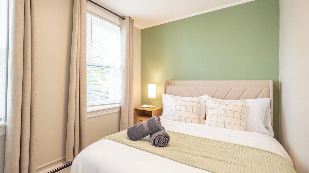 Photo of Bedroom in Ampere