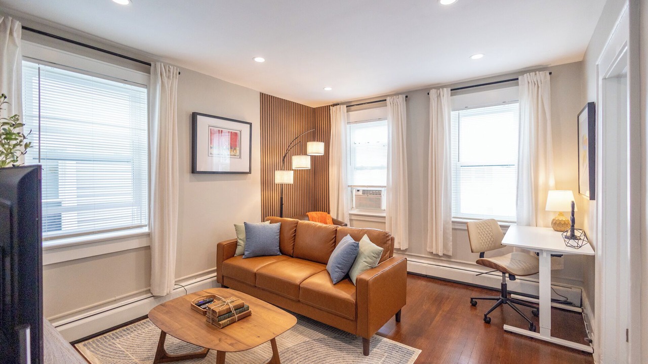 Photo of Livingroom in Ampere