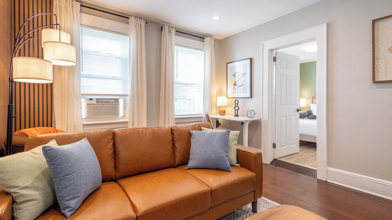 Photo of Livingroom in Ampere