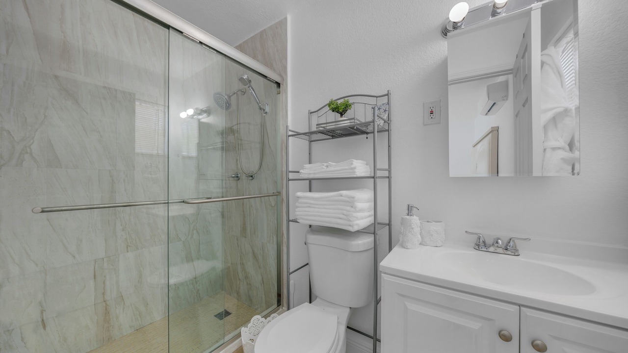 Photo of Bathroom in Miami Gardens