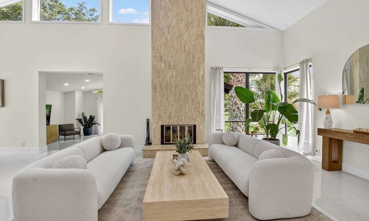 Photo of Livingroom in Delray Beach