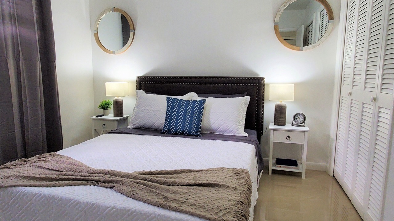 Photo of Bedroom in Dania Beach
