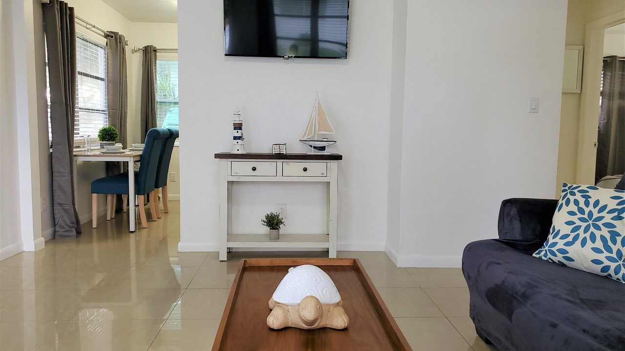 Photo of Livingroom in Dania Beach