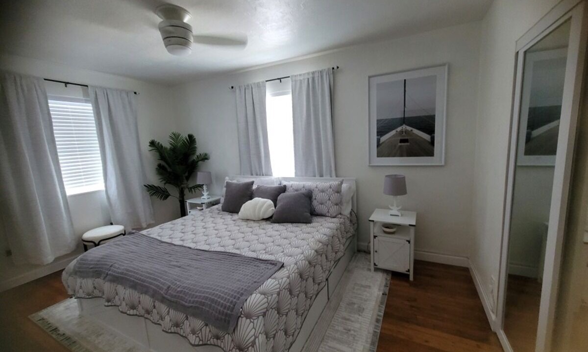 Photo of Bedroom in Deerfield Beach