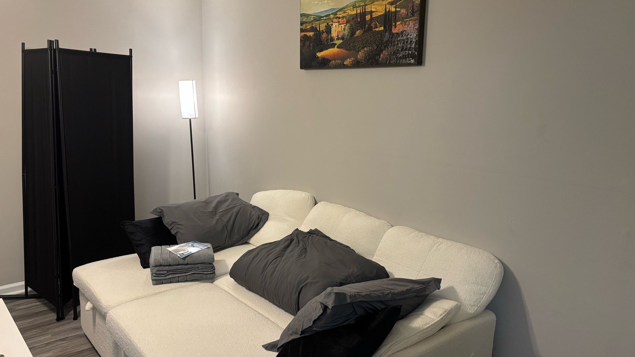 Photo of Livingroom in Hampton