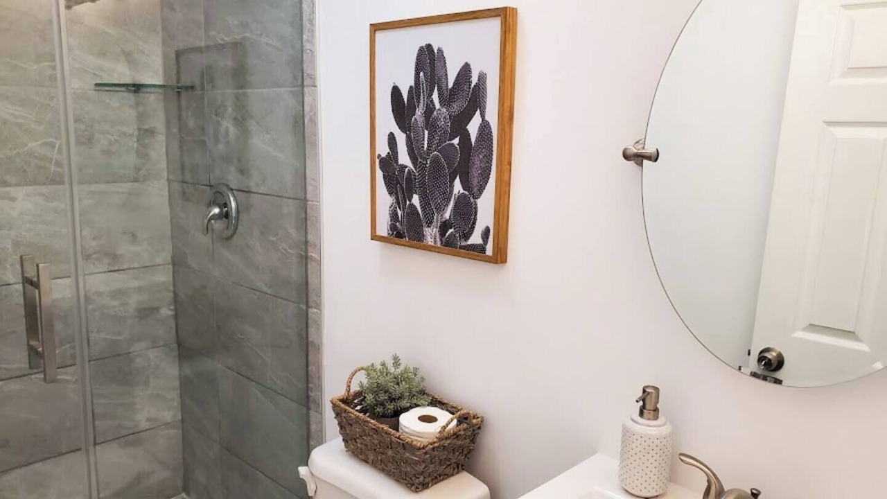 Photo of Bathroom in Riverside Park
