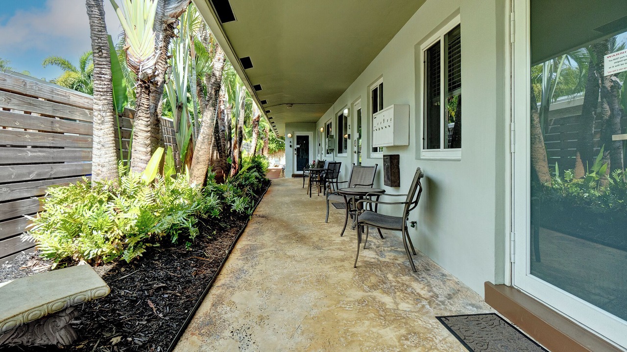Photo of Outdoor in Middle River Terrace