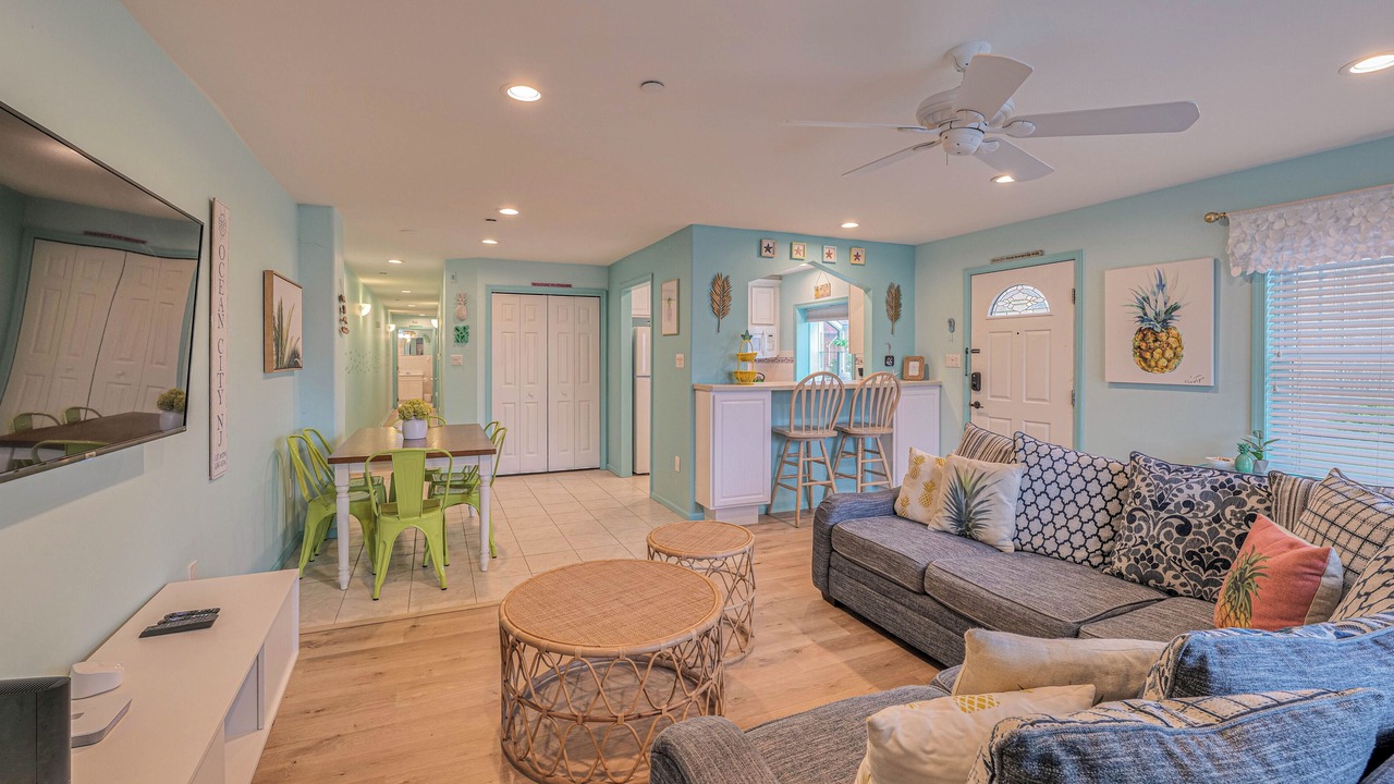 Photo of Livingroom in North End