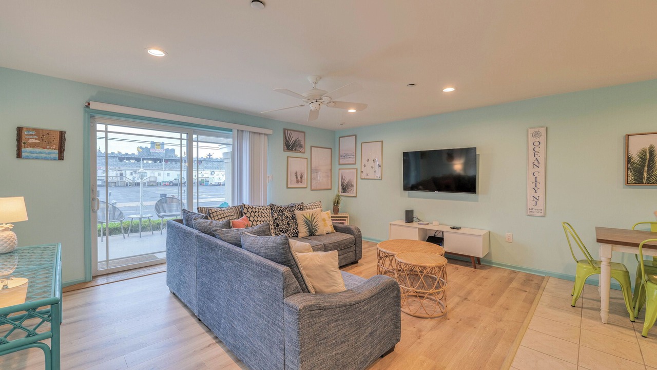 Photo of Livingroom in North End