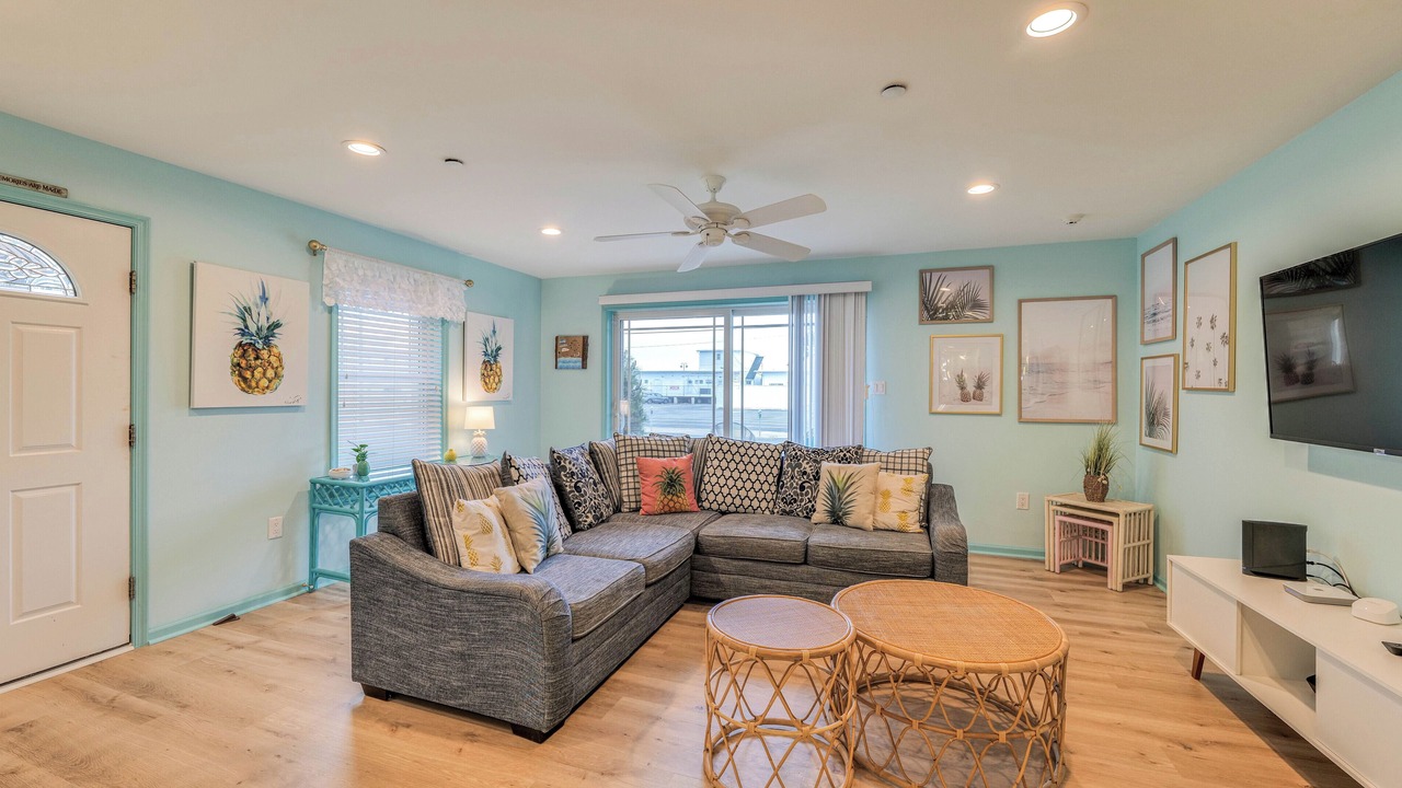 Photo of Livingroom in North End