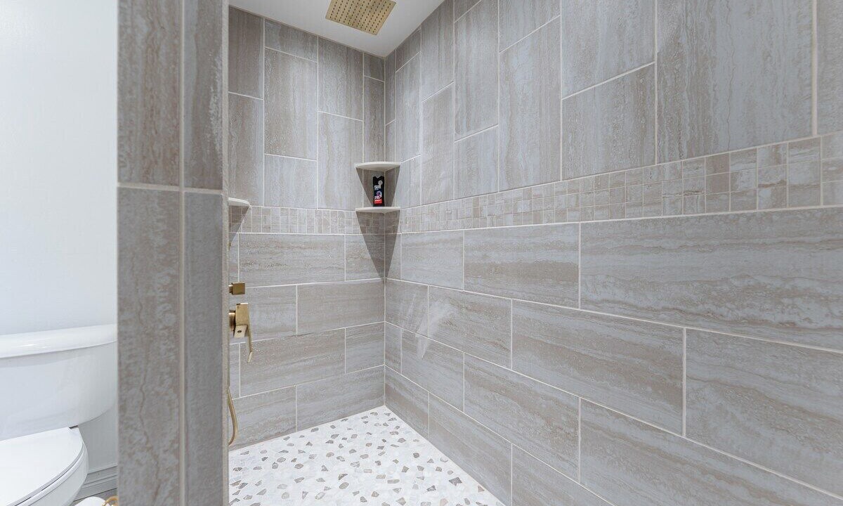 Photo of Bathroom in Sugarcreek