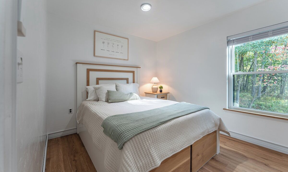 Photo of Bedroom in Sugarcreek