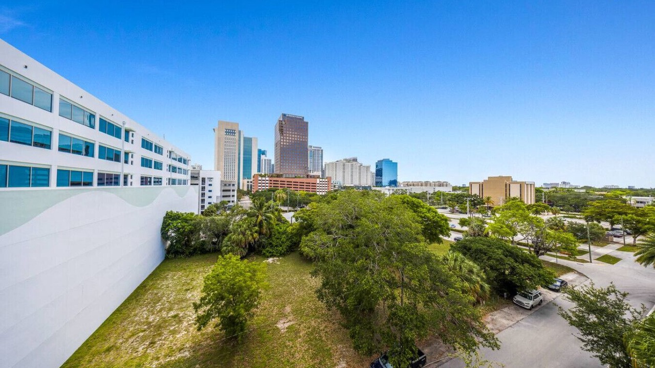Photo of Others in Downtown Fort Lauderdale