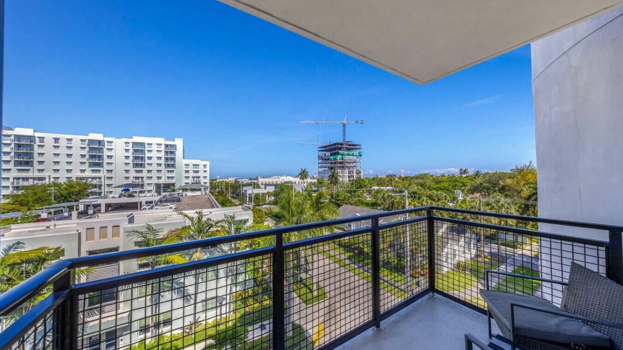 Photo of Patio Balcony in Downtown Fort Lauderdale