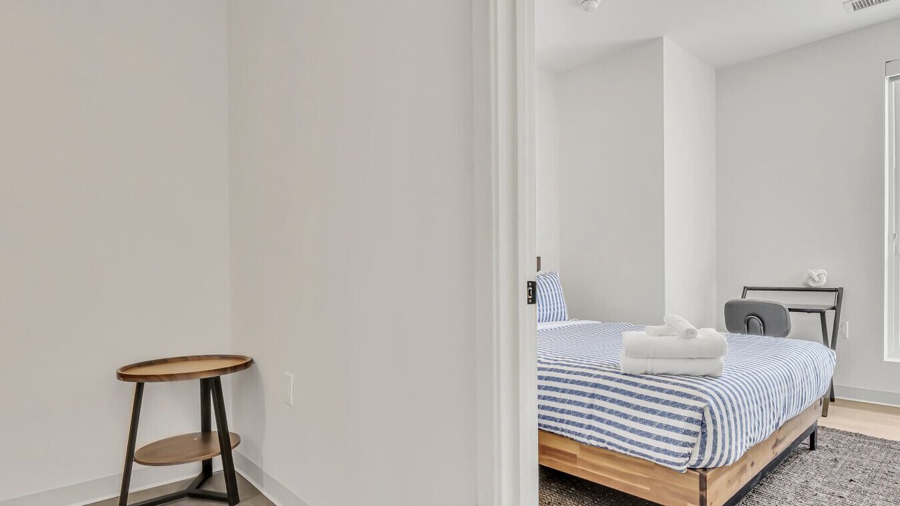 Photo of Bedroom in University Circle