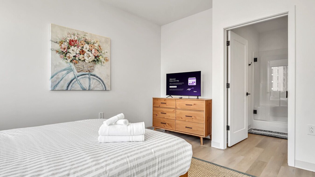 Photo of Bedroom in University Circle