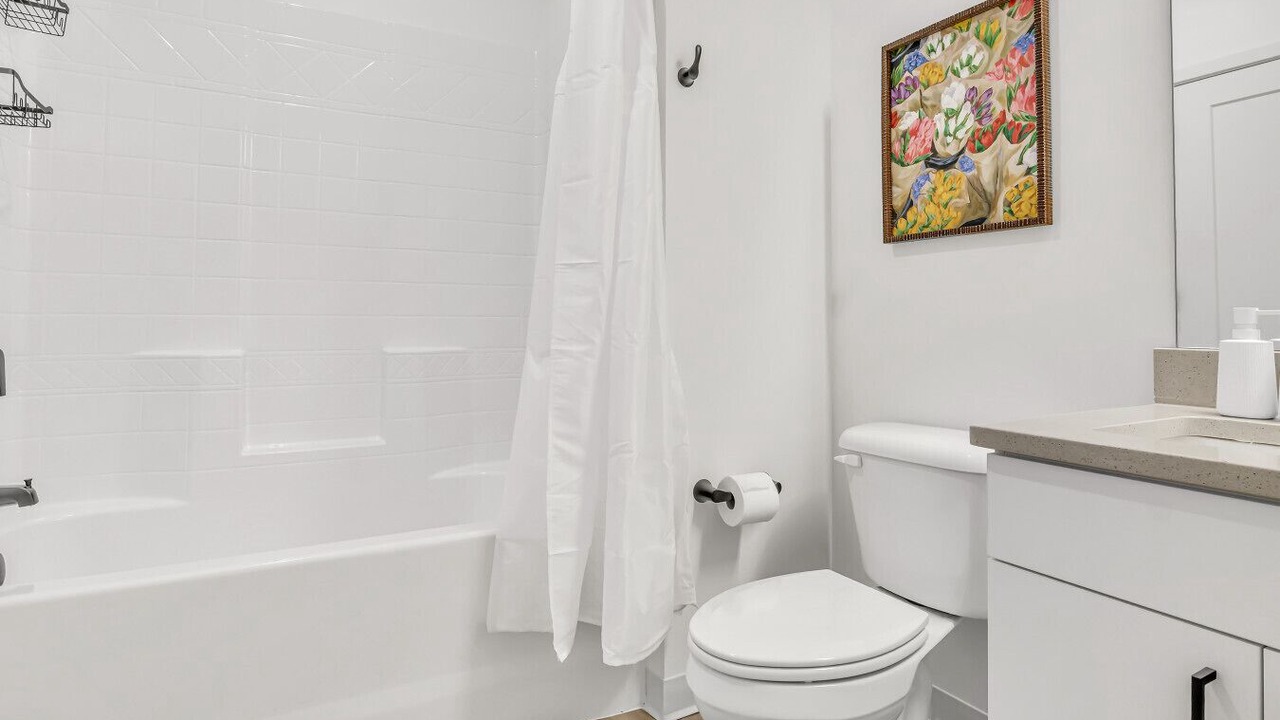 Photo of Bathroom in University Circle