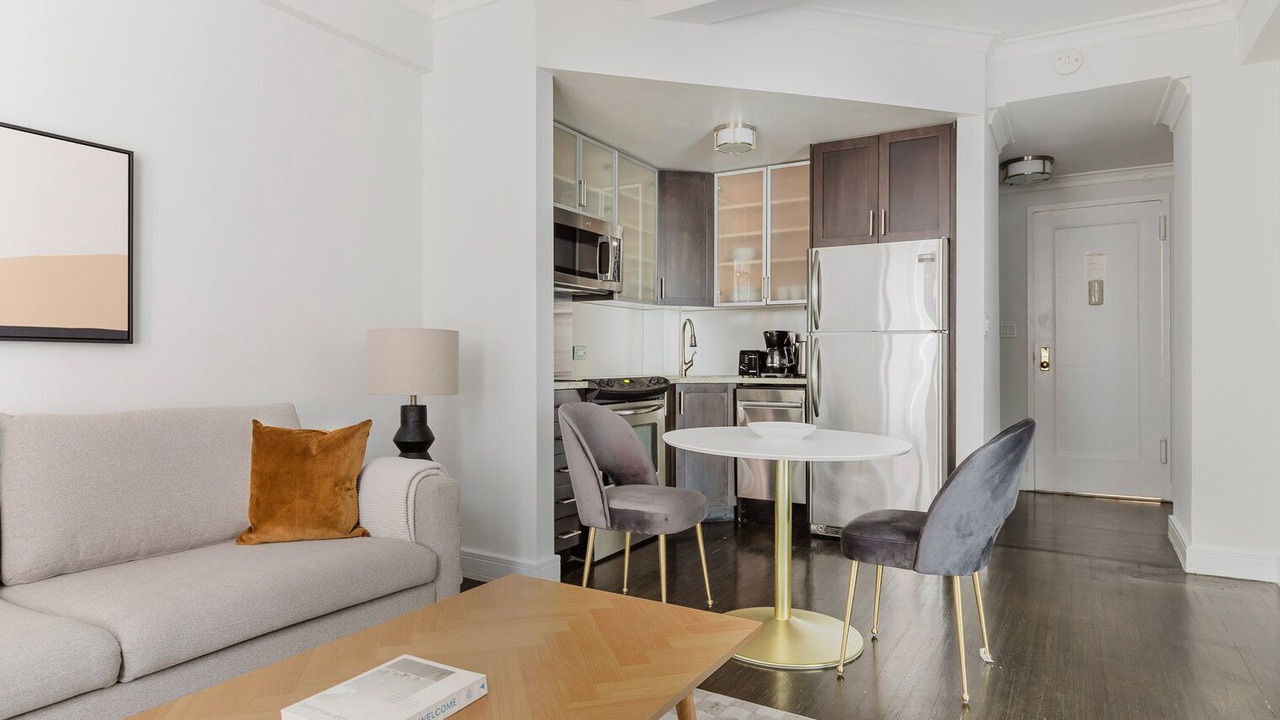 Photo of Livingroom in Lincoln Square