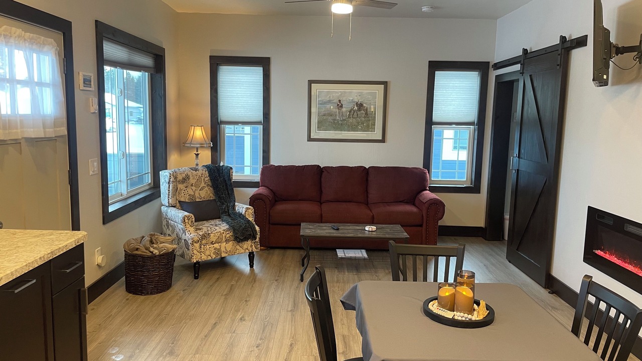 Photo of Livingroom in Evergreen