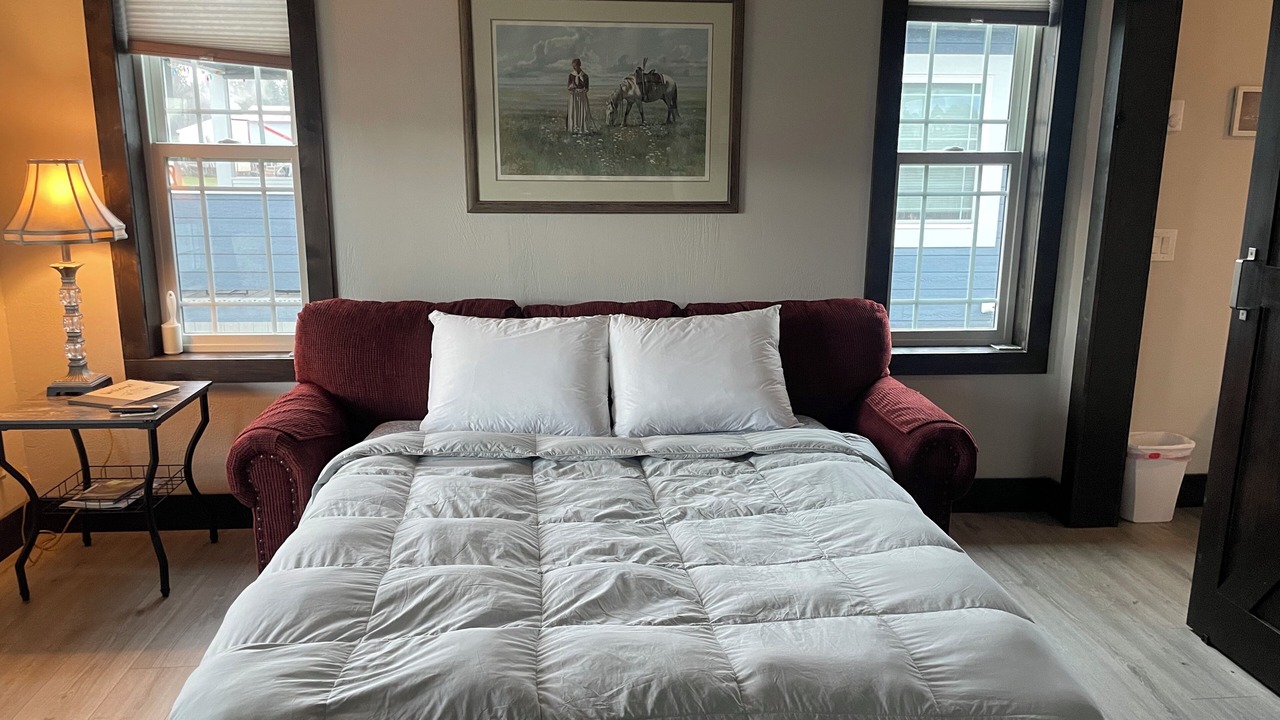 Photo of Bedroom in Evergreen