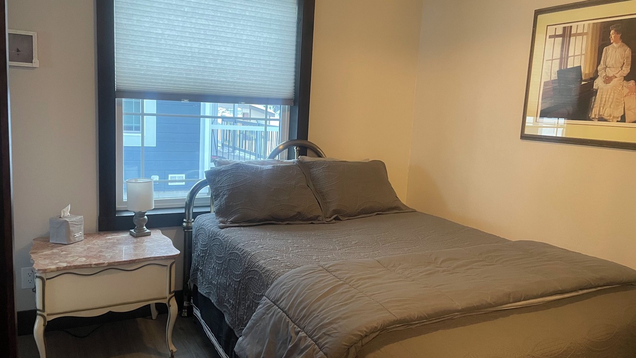 Photo of Bedroom in Evergreen