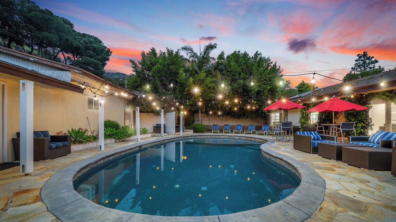 Photo of Outdoor in Beverly Hills
