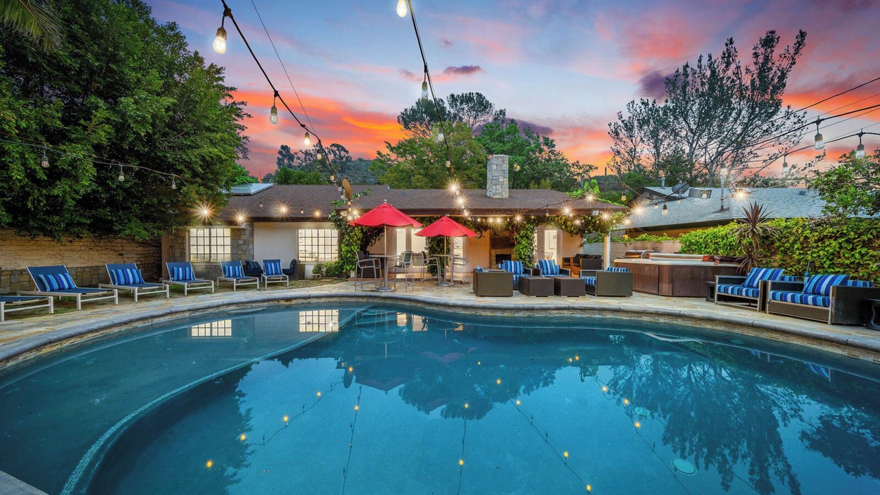 Photo of Outdoor in Beverly Hills