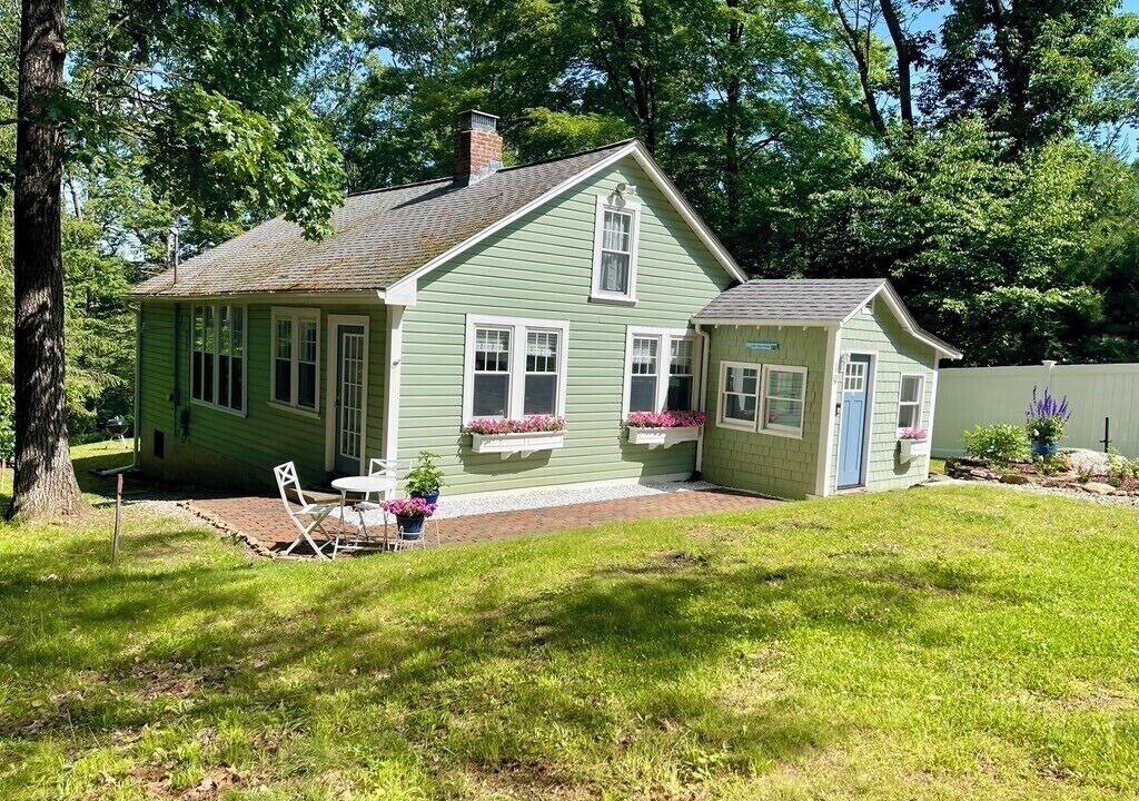 Photo of Outdoor in Brimfield